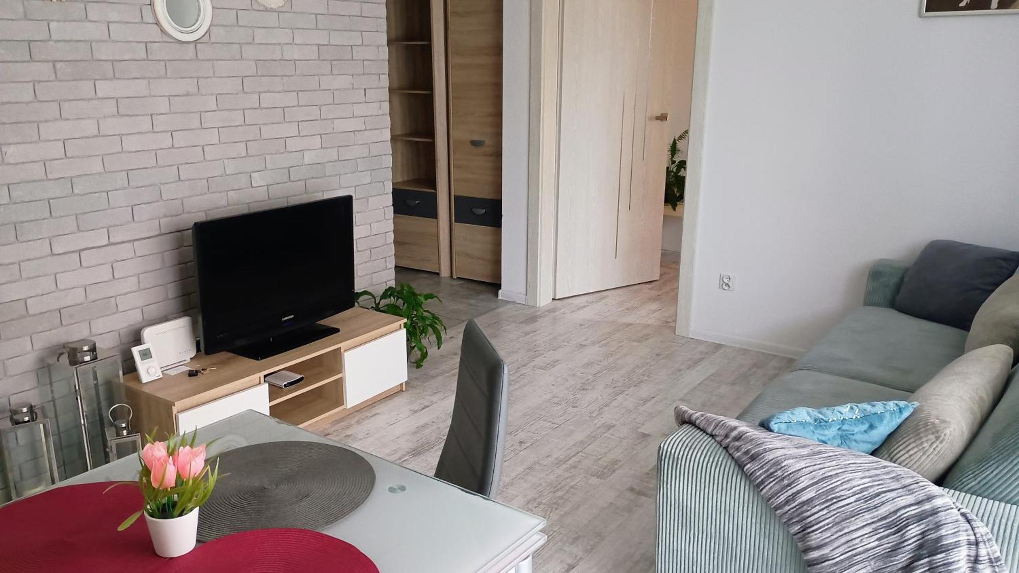 Apartament Na Kruczej Lubiń Exterior foto